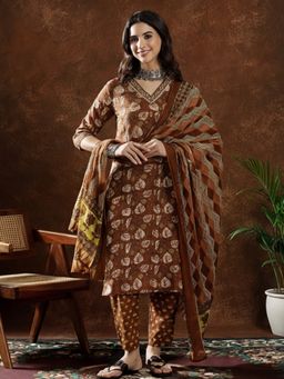 Jaipur Kurti - Women Mustard Embroidered Straight Kurta with Pant and Dupatta