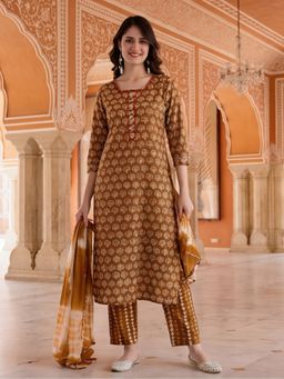 Jaipur Kurti - Women Mustard Floral Printed Gotta Patti Kurta with Pant and Dupatta