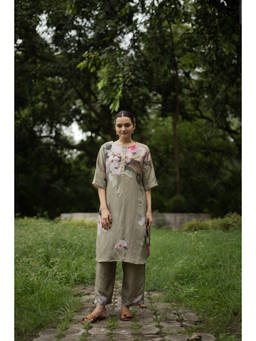ETAR - Green Petal Kurta with Pant