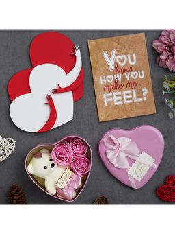 eCraftIndia - Combo of Card, Heart Hugging Each Other Gift Set, Pink Heart Shaped Gift Box Set