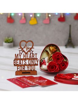 eCraftIndia - Combo of Set of 8 Love Gift Cards, Wooden Showpiece With Stand, Heart Shape Gift Box