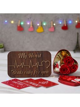 eCraftIndia - Combo of Set of 8 Love Gift Cards, Wooden Showpiece With Stand, Red Heart Shape Gift Box