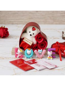 eCraftIndia - Combo of Set of 12 Love Coupons, Heart Shaped Gift Box, "Love" Characters Showpiece