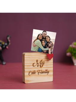 eCraftIndia - Light Brown with Red Heart "My Cute Family" Wooden Photo Frame Showpiece Gift