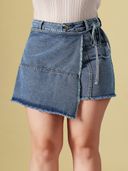 Blue color option, Currently selected