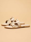 Off White color option