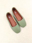 Olive color option