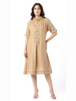 Basanti Kapde aur Koffee - Cotton Silk Beige Midi Dress