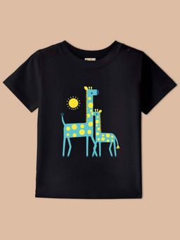 BLUSHES - Black Knit Half Sleeves Giraffe Printed T-Shirt