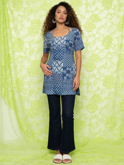 Rangita - Blue Cotton Printed Straight Short Kurti