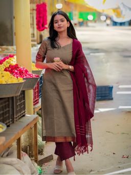 Gahan - Womens Viscose Rayon Straight Solid Kurta with Pant & Dupatta - Beige