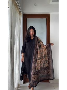 Gahan - Womens Viscose Rayon Straight Solid Kurta with Pant & Dupatta - Black