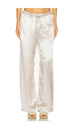 Tyler McGillivary - Estelle Pant