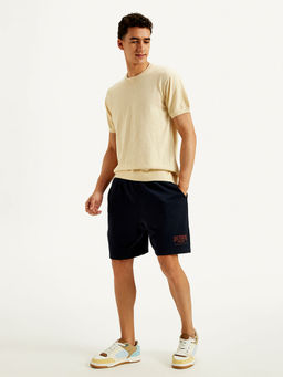 Levi's - Men Cream Textured Slim Fit T-Shirt