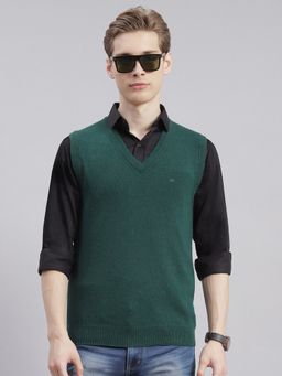 Monte Carlo - Bottle Green Solid V Neck Sweater