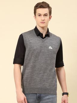 Monte Carlo - Grey Mix Solid V Neck Sweater