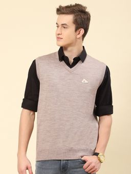 Monte Carlo - Fawn Mix Solid V Neck Sweater