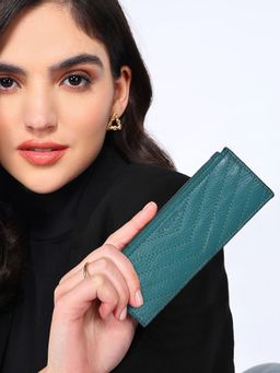 Sassora - Luxury Leather Blue Key Pouch (M)