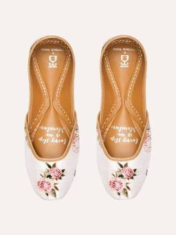 Fizzy Goblet - White Belle's Rose Mojaris Flats