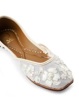 Fizzy Goblet - Ivory New York Cheesecake Juttis