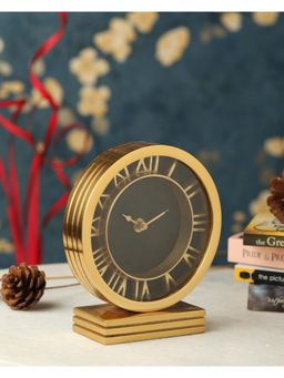 De Maison Decor - The Gold Timepiece