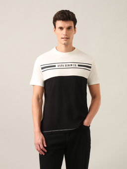 U.S. Polo Assn. Denim Co. - White Colour Blocked Regular Fit T-Shirt
