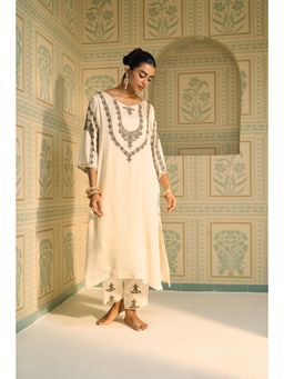 Sarang Kaur - Beige Anya Kurta with Pant (Set of 2)