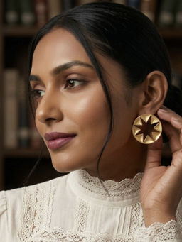 ZAZA BY SOMYA - The Petal Goldenen Drop Earrings