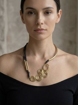ZAZA BY SOMYA - The Spiral Cluster Golden Necklace