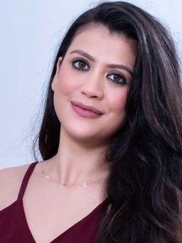 SILMORA - White Silver Plated Necklaces & Neckpieces