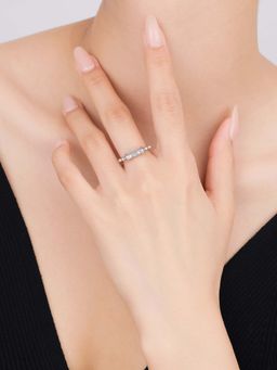 SILMORA - White Platinum Plated Ring