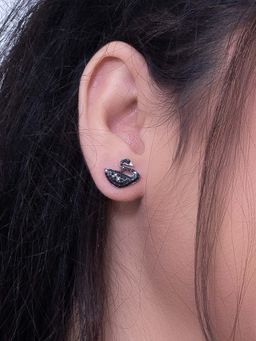 SILMORA - Black Silver Plated Stud