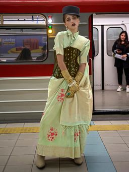 Akhilam - Women's Silk Blend Light Green Woven Designer Saree with Unstitched Blouse