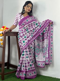 Akhilam - Women's Cotton White Printed Designer Saree with Unstitched Blouse
