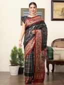Black color option, Sold out, Currently selected