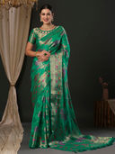 Green color option, Sold out, Currently selected