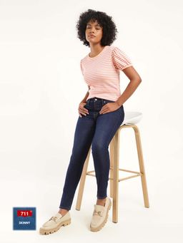 Levi's - Womens Mid Rise 711 Skinny Fit Jeans