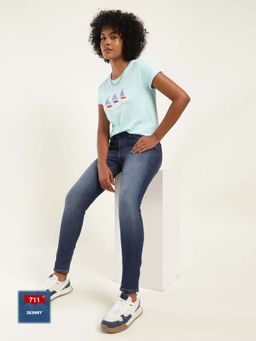 Levi's - Womens Mid Rise 711 Skinny Fit Jeans
