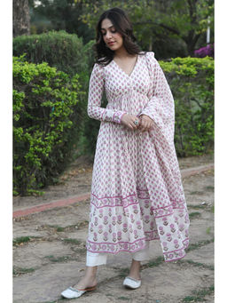 Pink Cactii - White and Pink Printed Pleated Kurta Set (Set of 3)