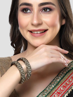 Karatcart - Antique Gold Plated Star Design Kundan Studded Kadas for Women