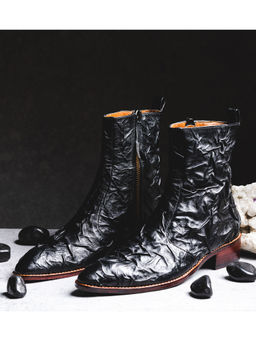 Kavith Sainaani - Black Hyper Crinkle Boots (Pack of 2)