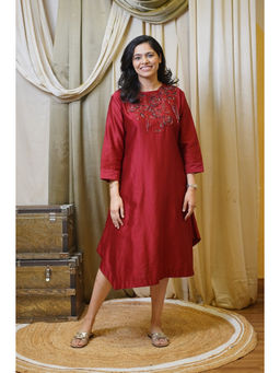 SHOWSHA - Red Embroidered A Line Midi Dress