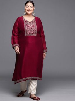 Extra love by Libas - Plus Size Women Magenta Yoke Design Silk Kurtas for Women