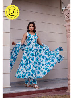 POMCHA - Kapaas White Lily Sleeveless Anarkali Kurta with Pant and Dupatta (Set of 3)