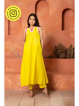 POMCHA - Dhoop Chaav Yellow Cotton Embroidery Co-Ord (Set of 2)