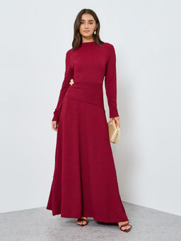 Styli - Women Maroon Texture Knitted Long Sleeve A-Line Maxi Dress