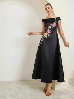 Styli - Women Black Off Shoulder Embroidered Applique Maxi Dress
