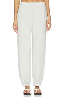 James Perse - Stretch Poplin Parachute Pant in Salt