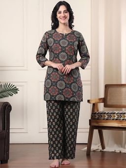 Indreams - Pure Comfort Cotton Night Suit Black