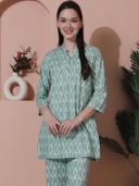 Green color option, Currently selected